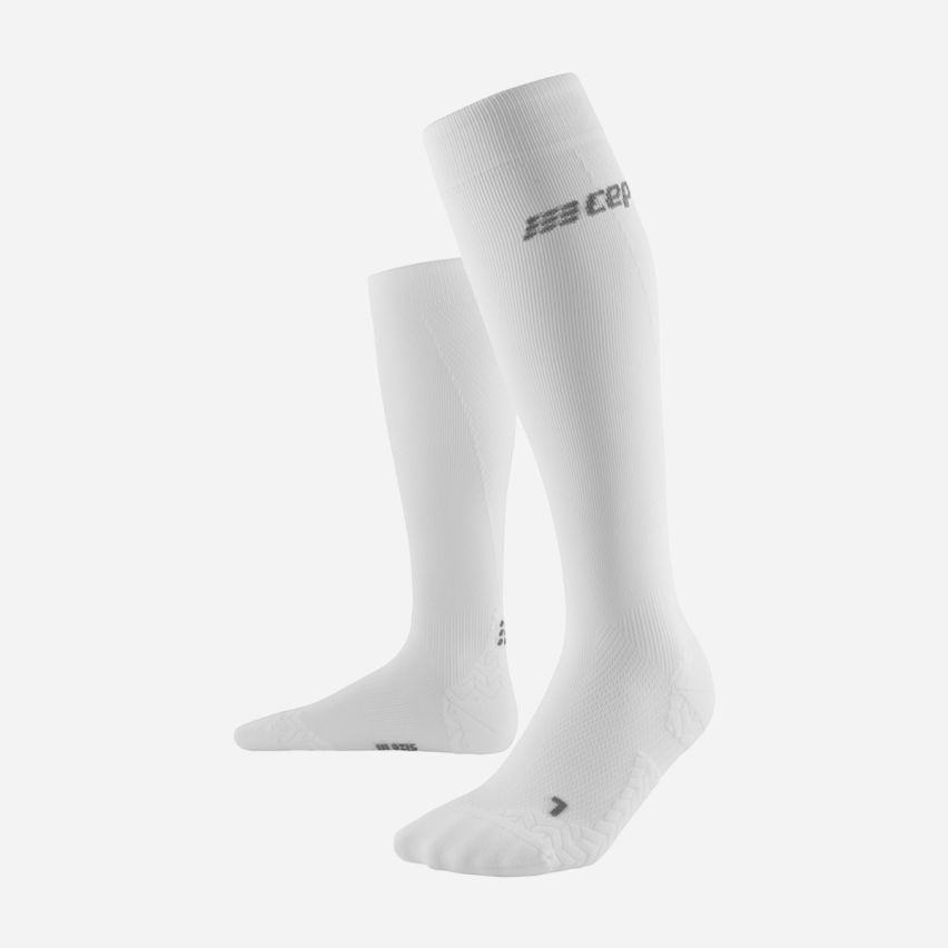 CEP ultralight socks tall v3 Men white